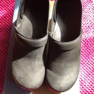 Dansko Size 42 Professional Oiled Black